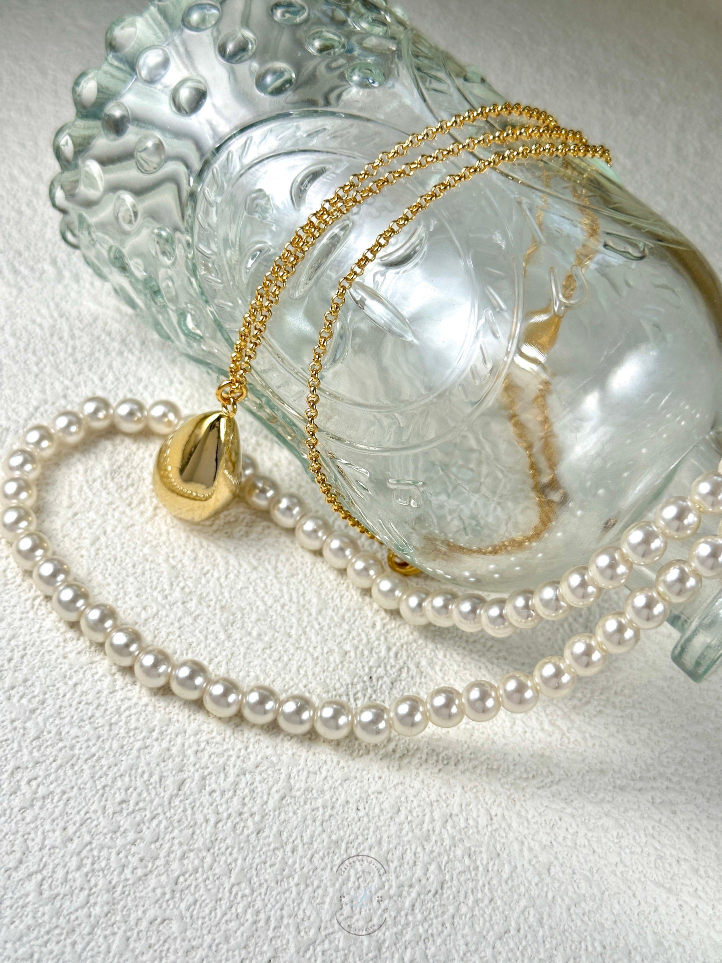 Pearl Teardrop Necklace