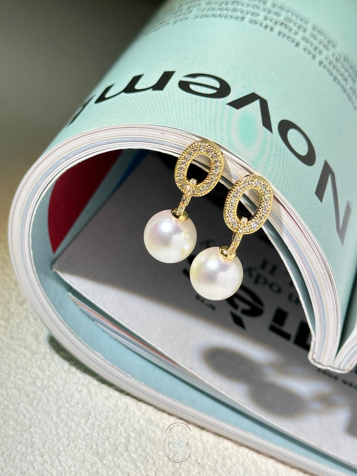 Oval Diamond Pearl Earrings