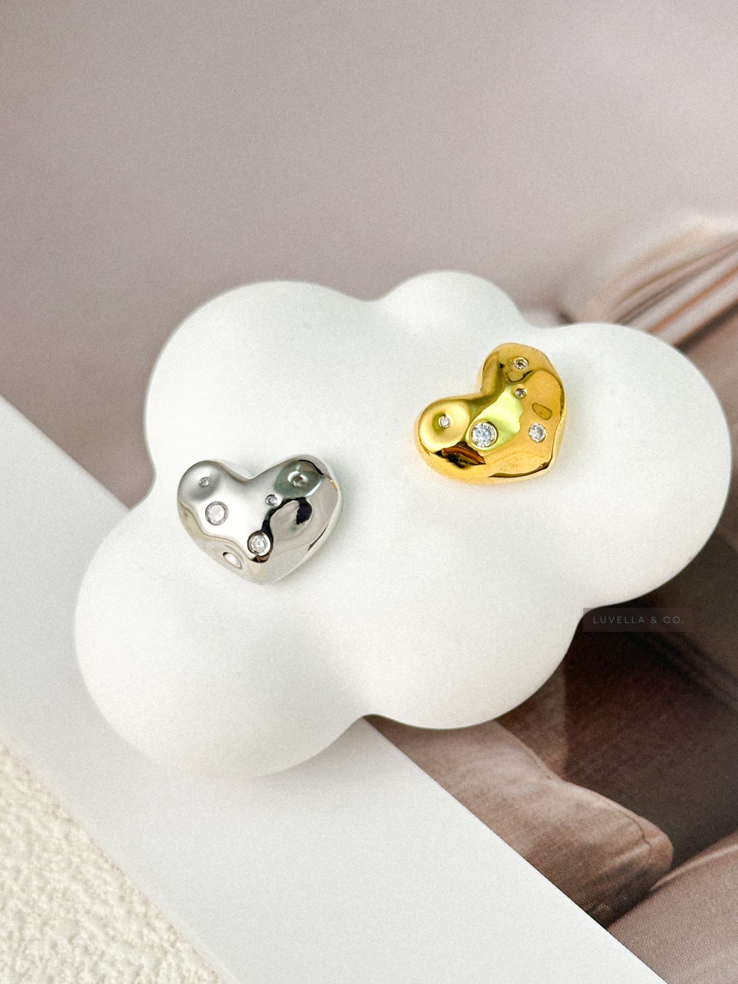 Shiny Heart Shape Earrings