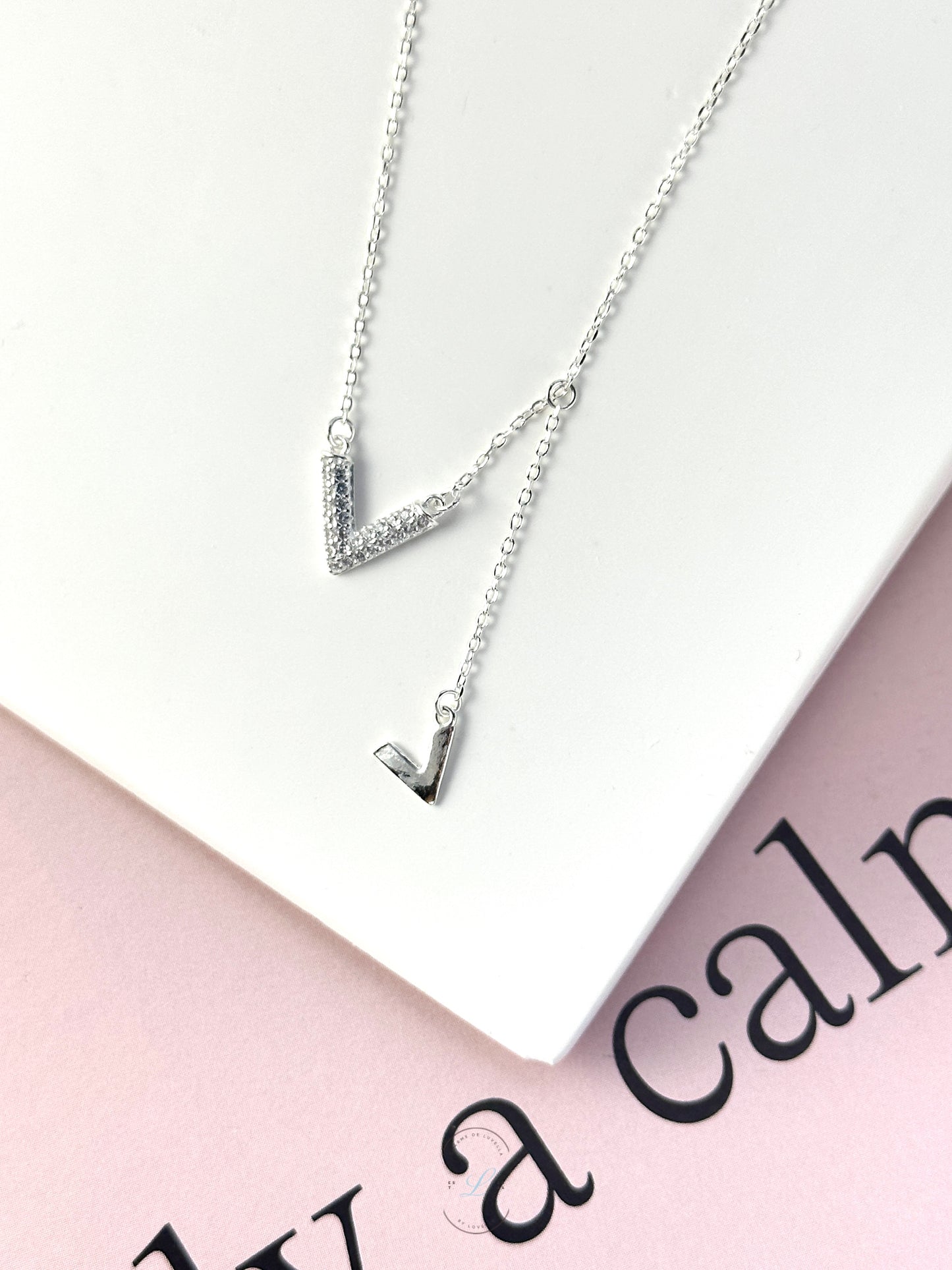 Double V Necklace