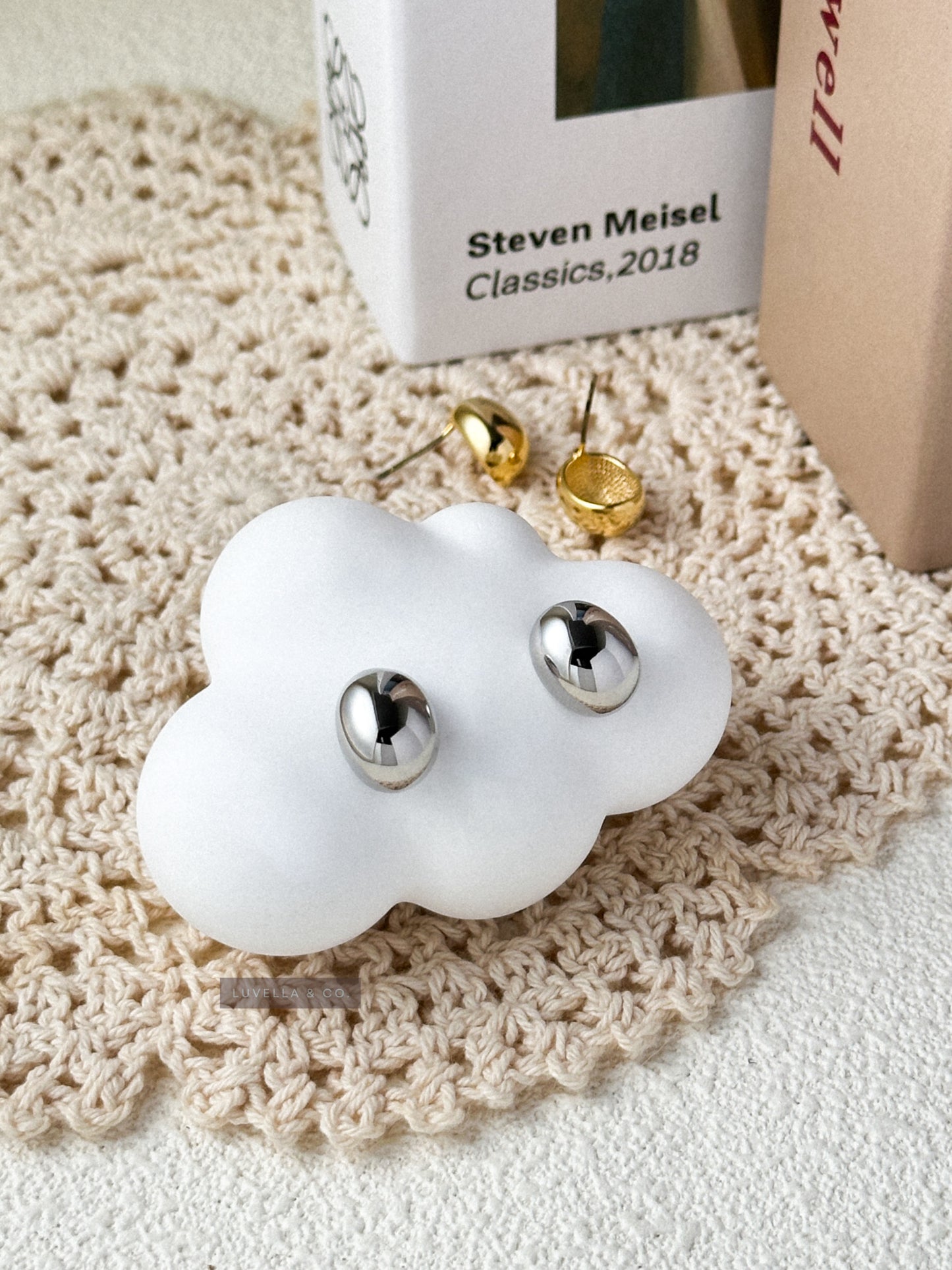 Glossy Drop Stud Earrings