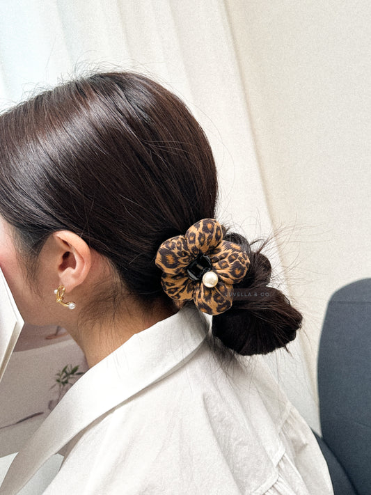 Leopard Print Flower Hair Clip With Pearl Accent